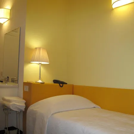 My Hotel 2*
