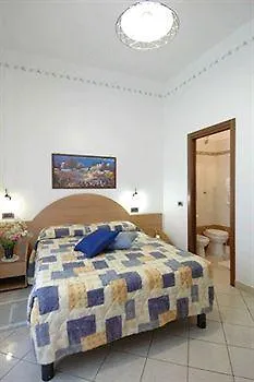 My Hotel 2*