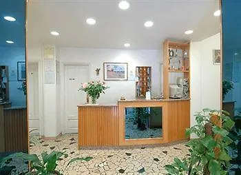 米兰麦禾酒店 酒店